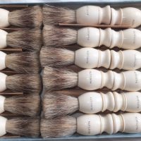 Antique Perfecta Barber Shop Shaving Brush Bone Box Set