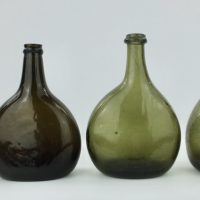Rare Chestnut Bladder Bottle