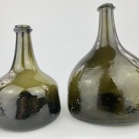 Bladder Wine Bottle C1720