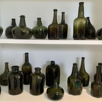 Long Neck Mallet Wine Bottle C1725/35