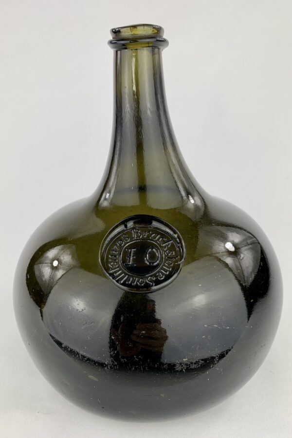 Sealed Onion Wine Bottle Brackstone Southampton 1708 Hampshire
