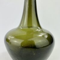 Shaft & Globe Glass Wine Bottle C1680 Mint