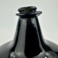 Black Glass Sealed Onion Bottle 1702