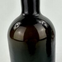 Half Size Squat Wine Bottle C1810/20
